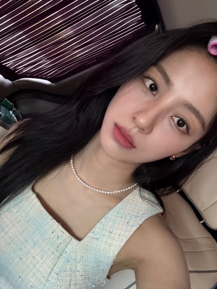 selfolssi ♤ tweet media