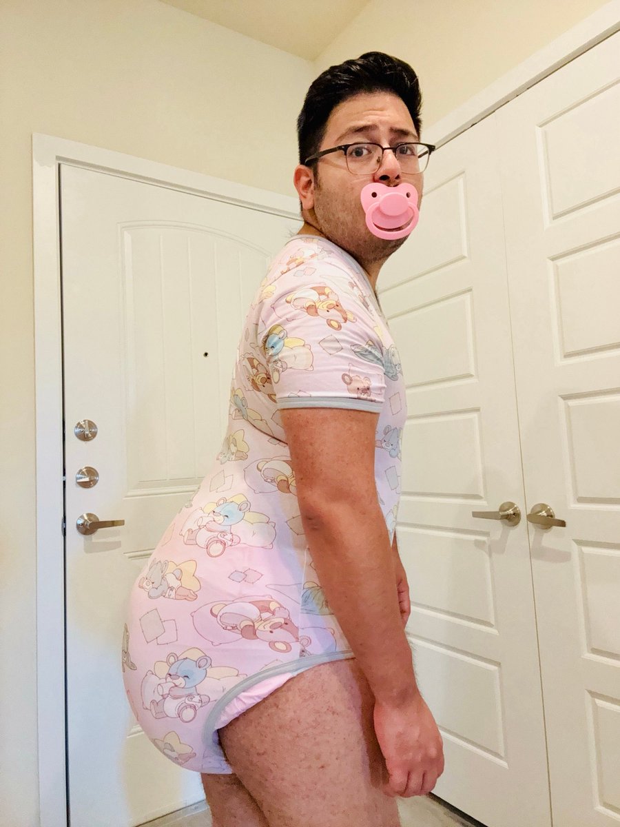 Diaper Boy Stargazer tweet media