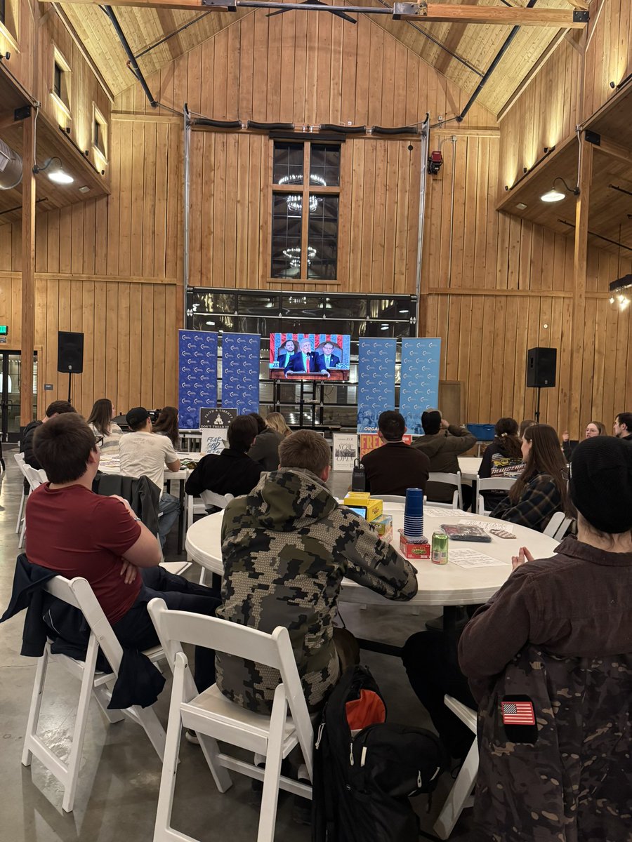 Rachel Anderson tweet media