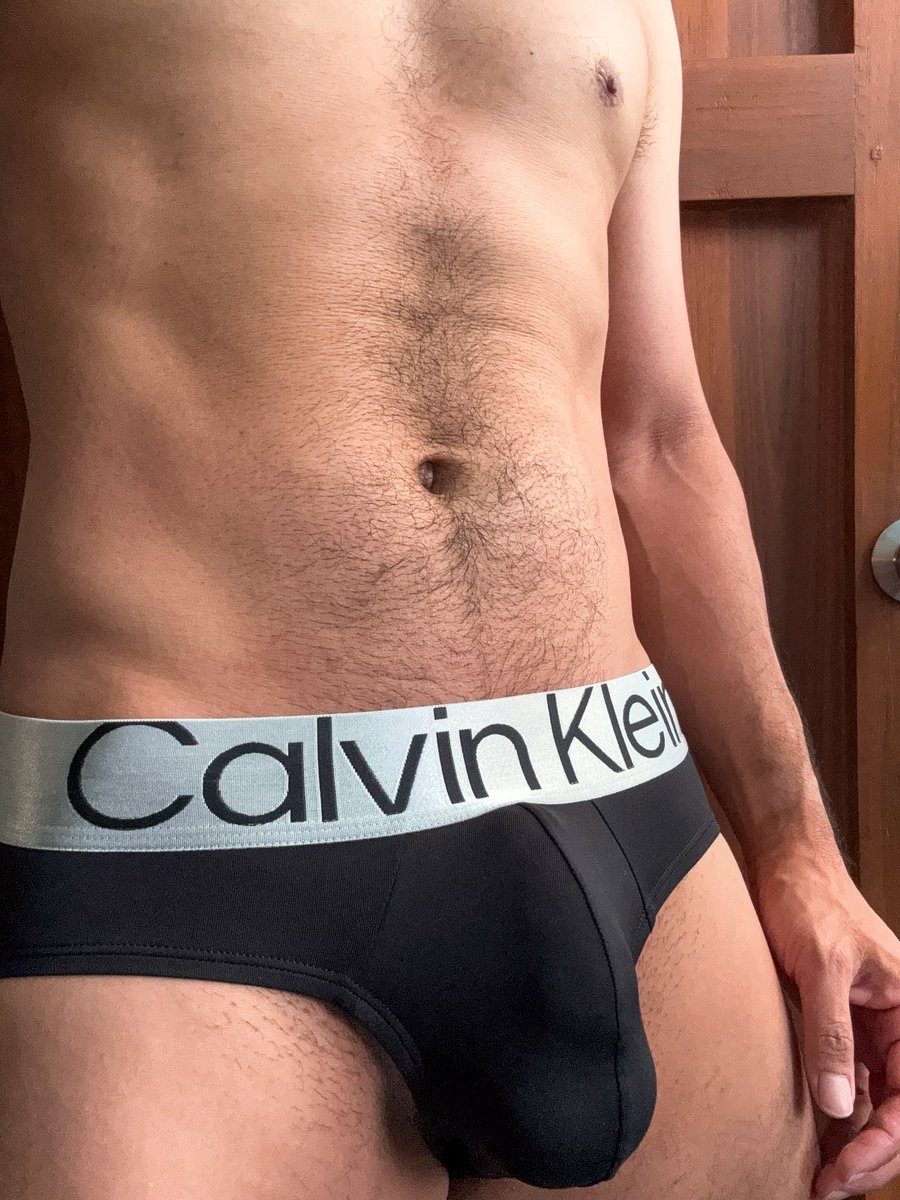 LILI MAN tweet media