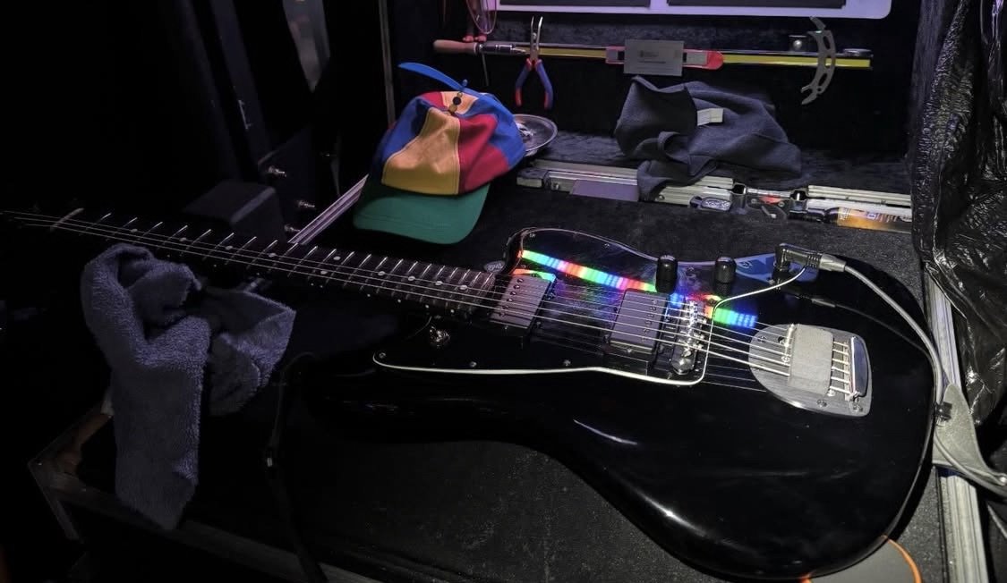 lurkerghoul's tweet photo. omg phantom got the propeller hat 
(via maxkaronmusic) https://t.co/Tm5r0SQHiI