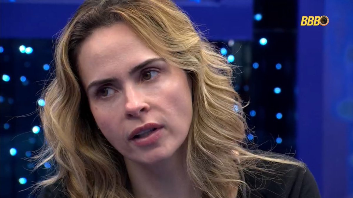 Dantinhas's tweet photo. Você está do lado do G4? #BBB26 https://t.co/4XlqXXoNrZ