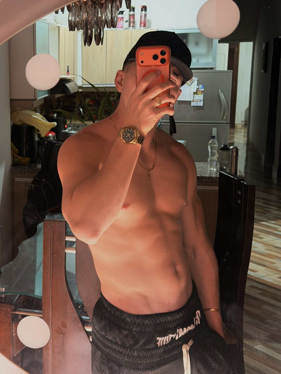 Sebastian Cdn tweet media