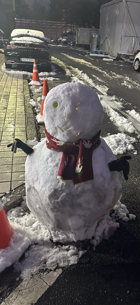 Martin Sketchley tweet media