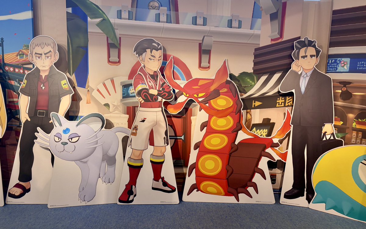 人気なおじさん3人は1箇所にまとめとこう…)みたいな配置だった