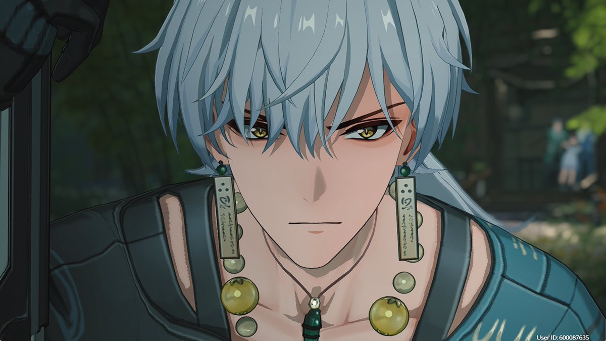 retweet to spread geshu lin's slutty collarbones