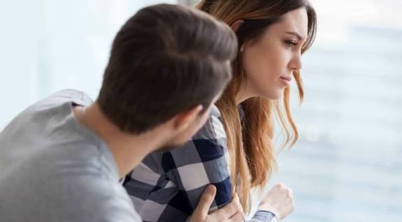 LoveYouApart's tweet photo. 👧You just don't give me chance to ask
You leave me hanging for days
And I did ask you, Can I Trust you?
Twice
You intentionally ignoring me
Deceive me
Rejecting me
🧔‍♂️I didn't intentionally ignore anything 
And trust me with what exactly?
Like secret?
👧Your words
🧔‍♂️You can ofc! https://t.co/7o5zJB8Et1