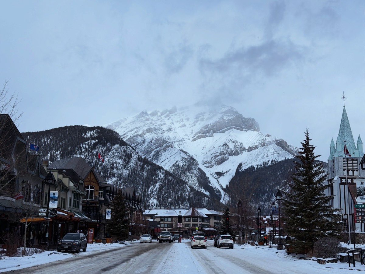 davidha02's tweet photo. Nice to be back in Banff after so many years https://t.co/pVVgAxkplt