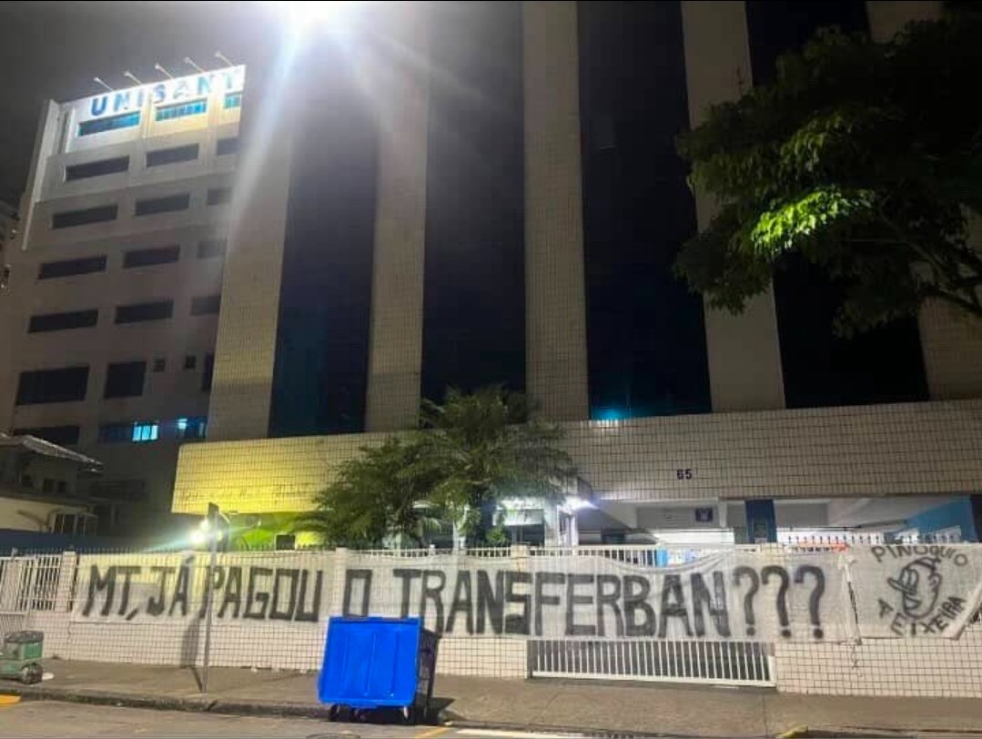 Fora do <a href="/SantosFC/">Santos FC</a> Maldito Teixeira !