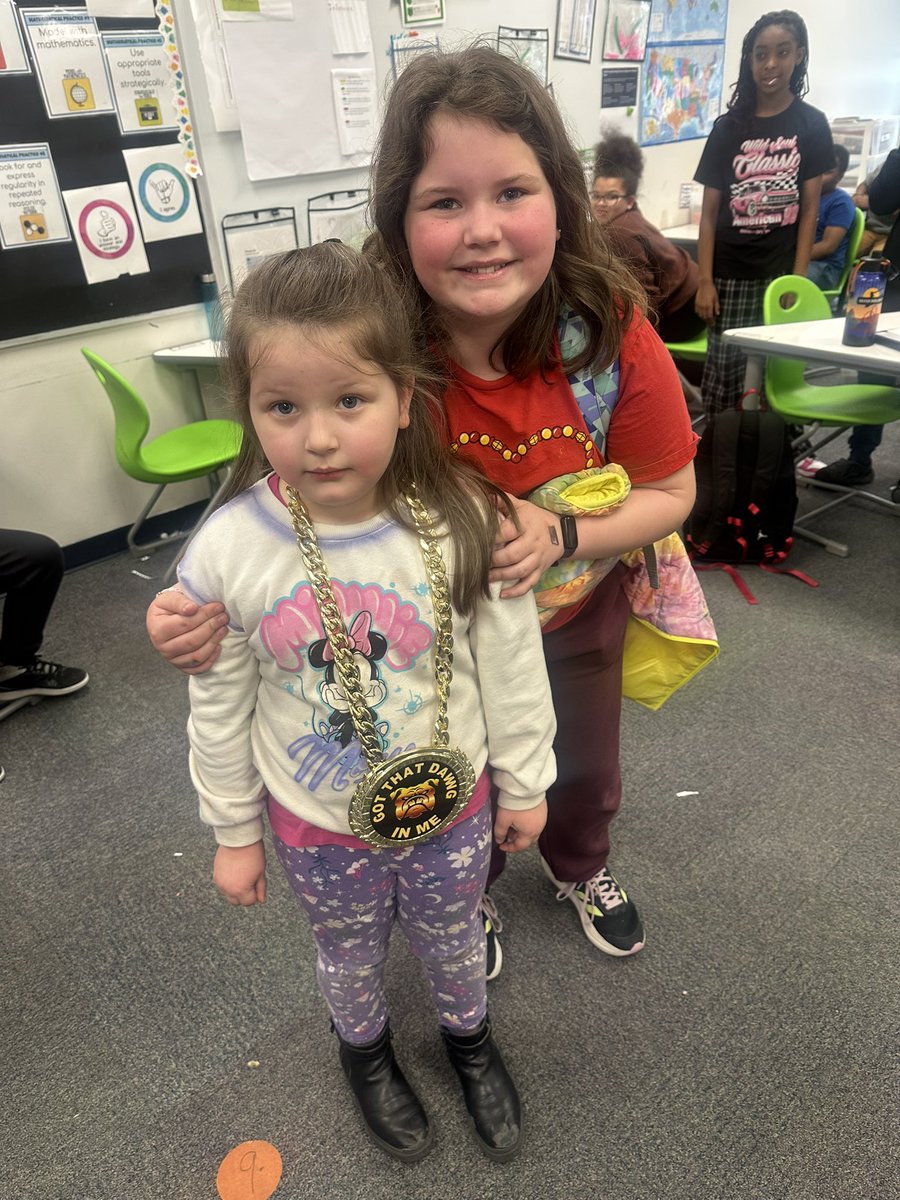 Our 5th grade students of the month sporting that I Got That Dawg In Me Chain! Also today a couple of my students siblings got recognized and they went and got them to sport the chain! <a href="/ToppingBulldogs/">Topping Elementary</a> <a href="/NKCSchools/">NKC Schools</a>