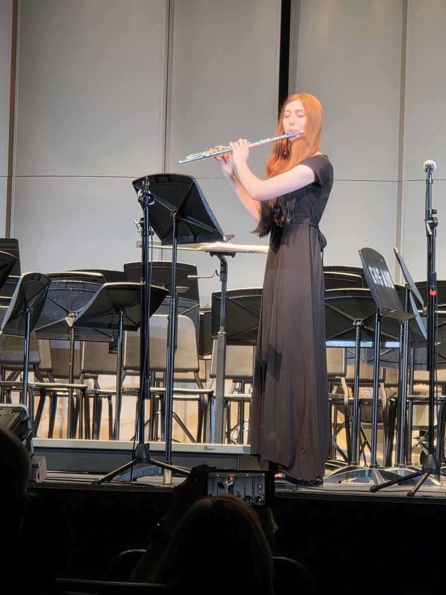 Gilbert High School tweet media