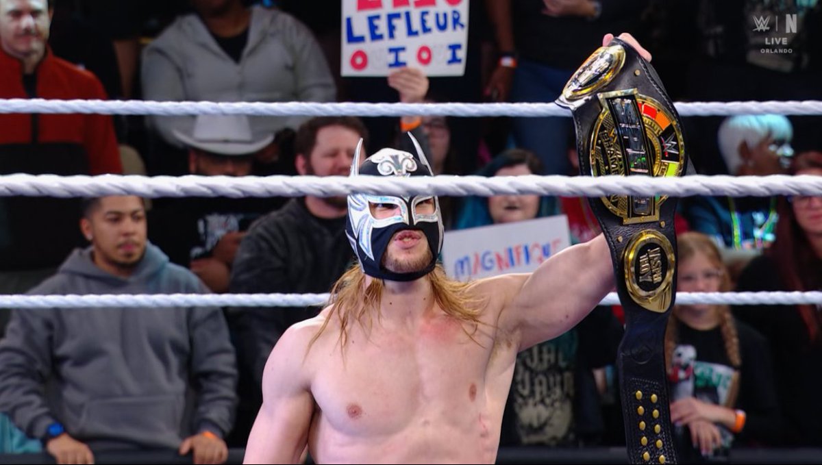 VoxCatch's tweet photo. Elio LeFleur est le premier français à décrocher un titre solo à la WWE depuis Andre The Giant en 1988.

#WWENXT https://t.co/043VJaKcA7