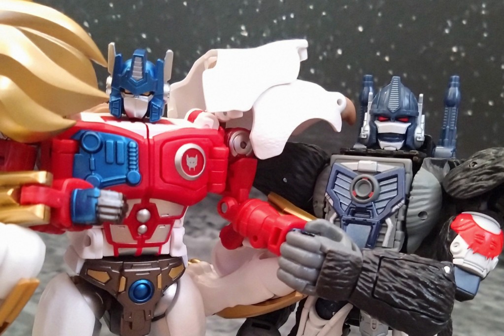 お昼休みに一枚だけTF玩具写真を貼ろう