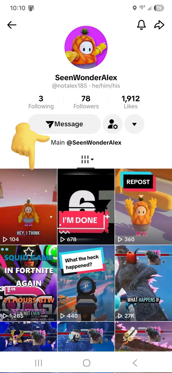 SeenWonderAlex's tweet photo. Yeah, so I managed to only get one video on my second account. They took down two of my videos today seconds after posting it. One was literally a stitch from a weird video WHICH THAT VIDEO IS STILL UP WITH 100K LIKES. Other was the first version of the stitch that's posted. https://t.co/d5IB5Ss7Tx