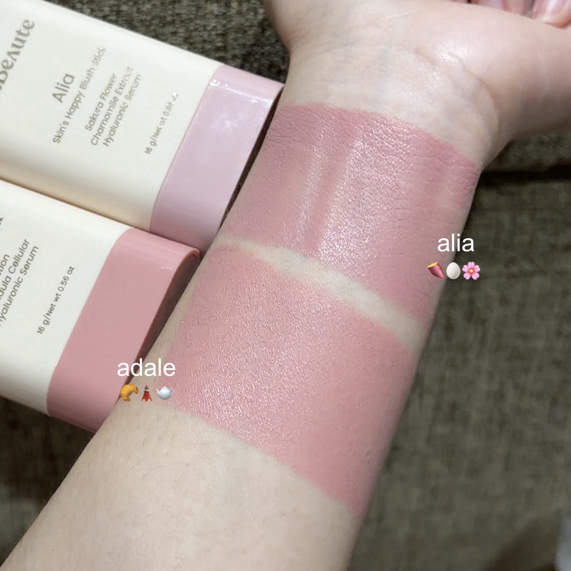 getbeaute ⭐️ ออกบลัชสีใหม่ สีน่ารักมากก y-y สี alia เป็นโทน taro 🍠 สีเผือกๆนมๆ ชมพูม่วงที่ถูกต้อง สวยแพงแบบผู้ดี ส่วน adale เป็นสีชาละมุนๆ ทาแล้วแก้มป้อป แต่สีไม่ฉูดฉาดเกิน ของจริงสีนัวสุด แล้วติดทนเช้ายันเย็นเลย 🥐🥚🌸