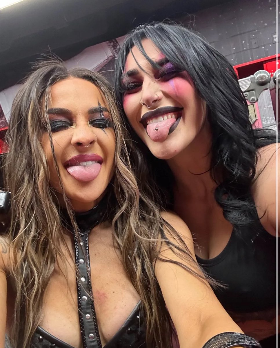 Kitty 😺 tweet media