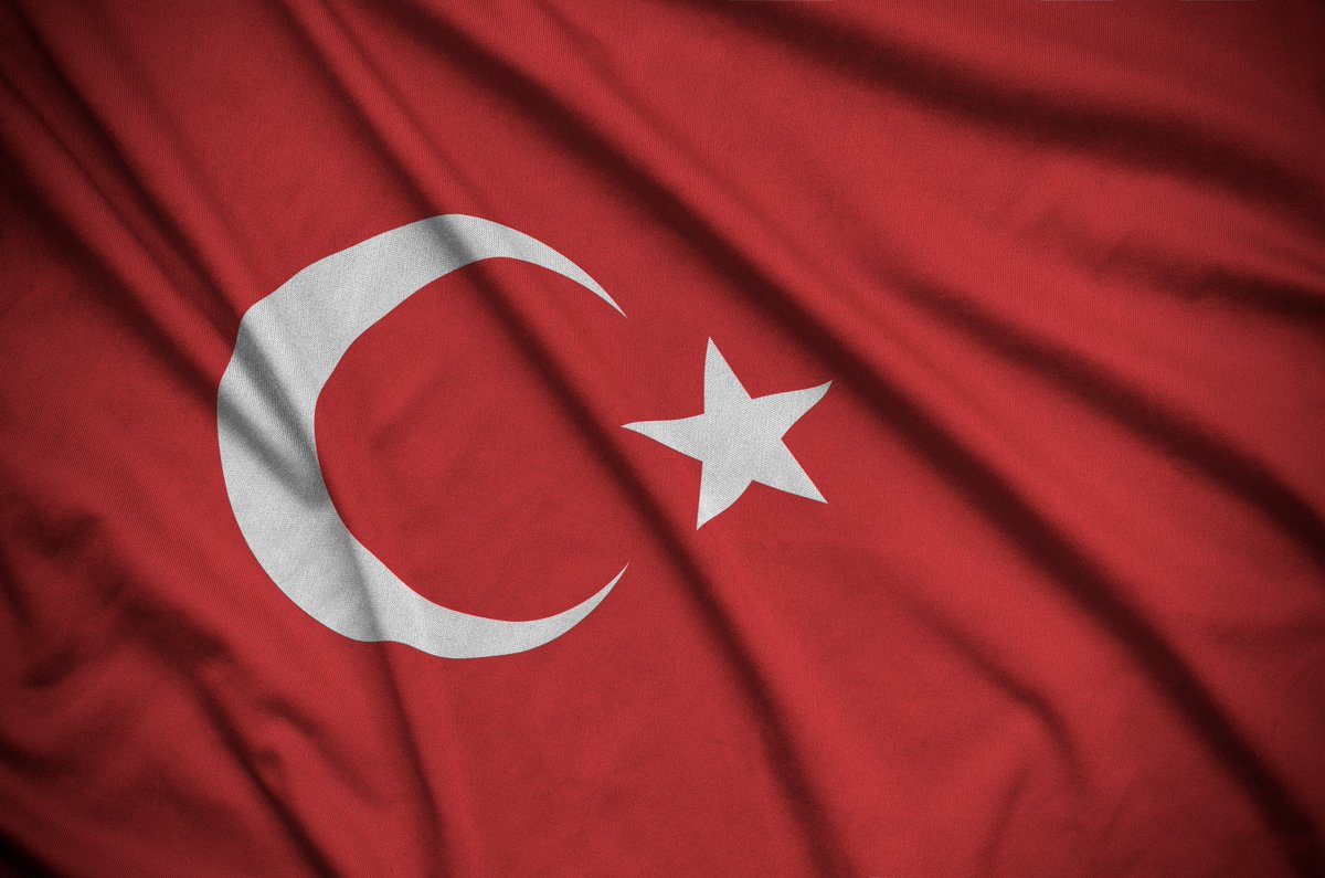 Balıkesir 9. Ana Jet Üssü Komutanlığı filosuna ait F-16 uçağımızın görev uçuşu sırasında uğradığı kaza-kırım sonucunda bir pilotumuz şehit olmuştur.

Şehidimize Allah’tan rahmet; ailesine, yakınlarına ve Türk Silahlı Kuvvetlerimize başsağlığı ve sabır diliyoruz.

Aziz