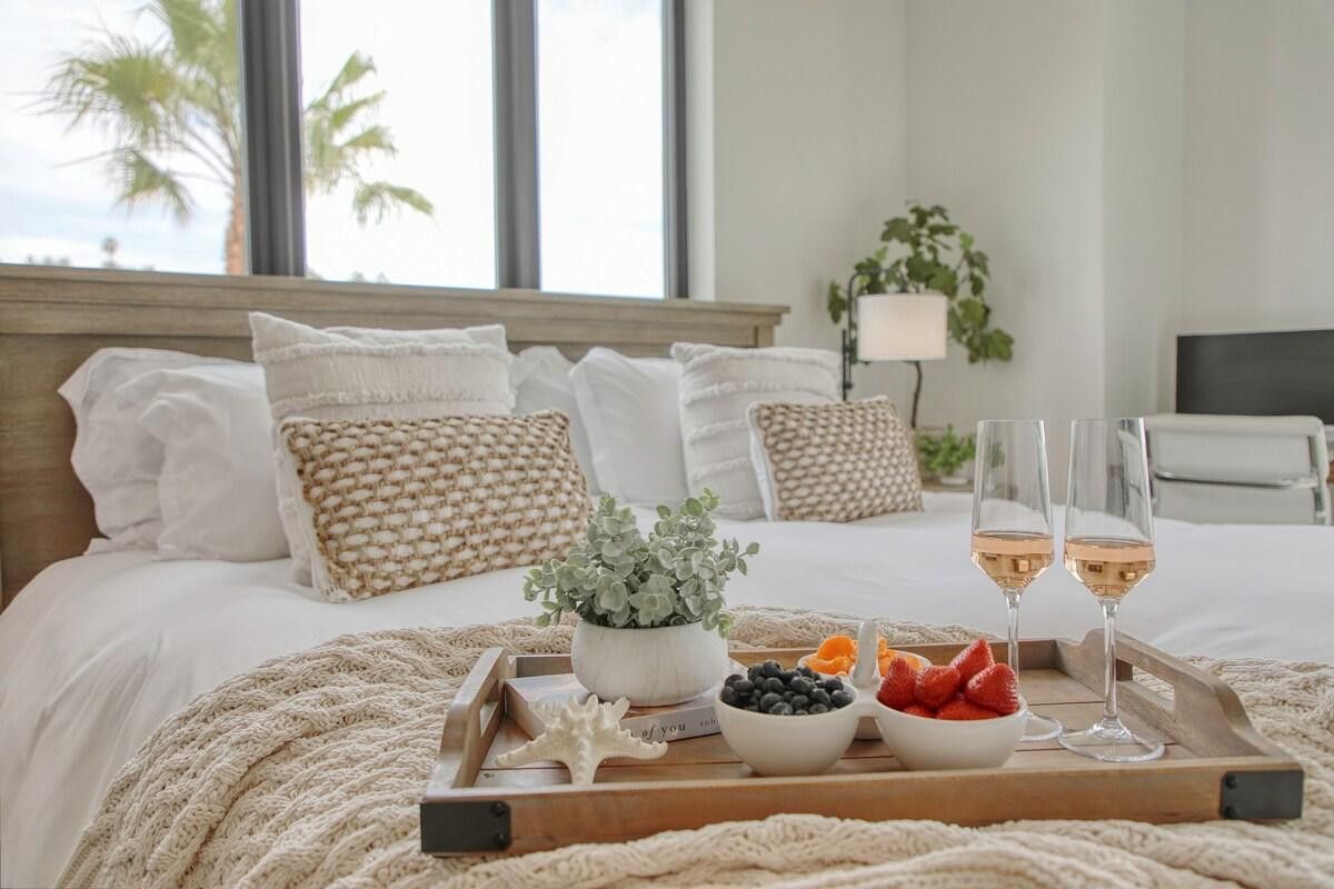 Cobbos Beach House tweet media