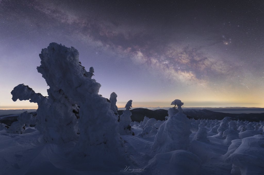 夜明けの天の川とスノーモンスター☃️ 薄明の微細な光を受けたこと