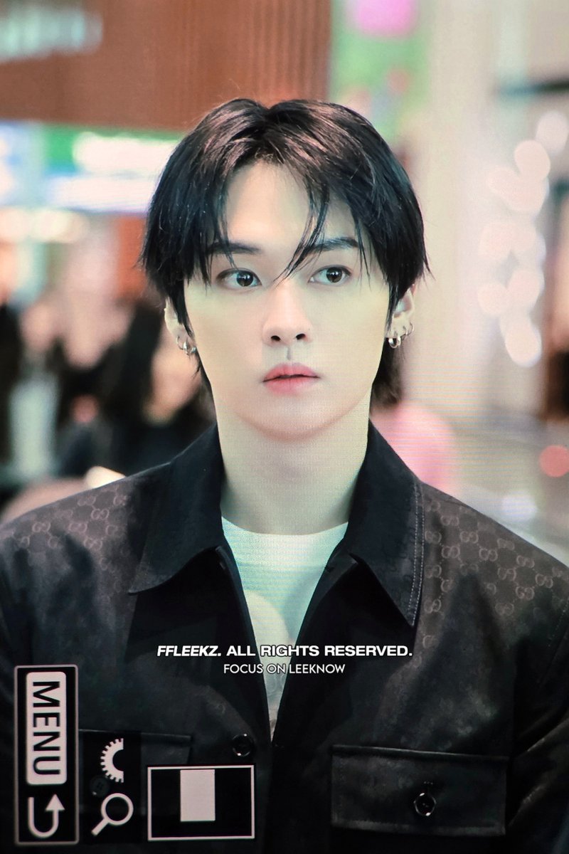 260225 ICN
밀라노.. 가자🫠
#리노 #LeeKnow #StrayKids #LeeKnowXGucciMFW #GucciFW26