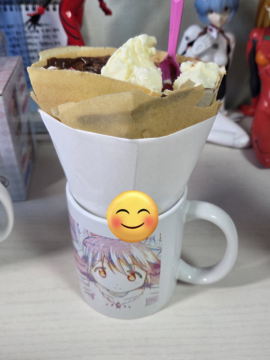 크레페 오랜만에 먹으니까 맛있