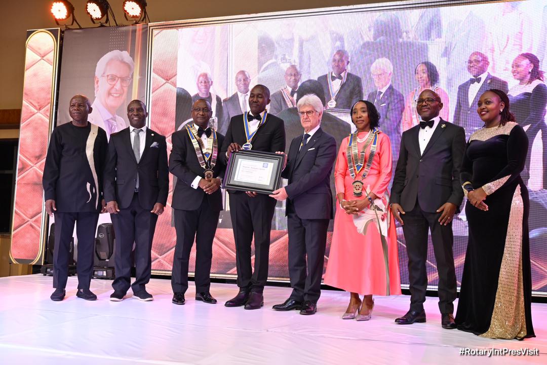 Emmanuel Katongole tweet media