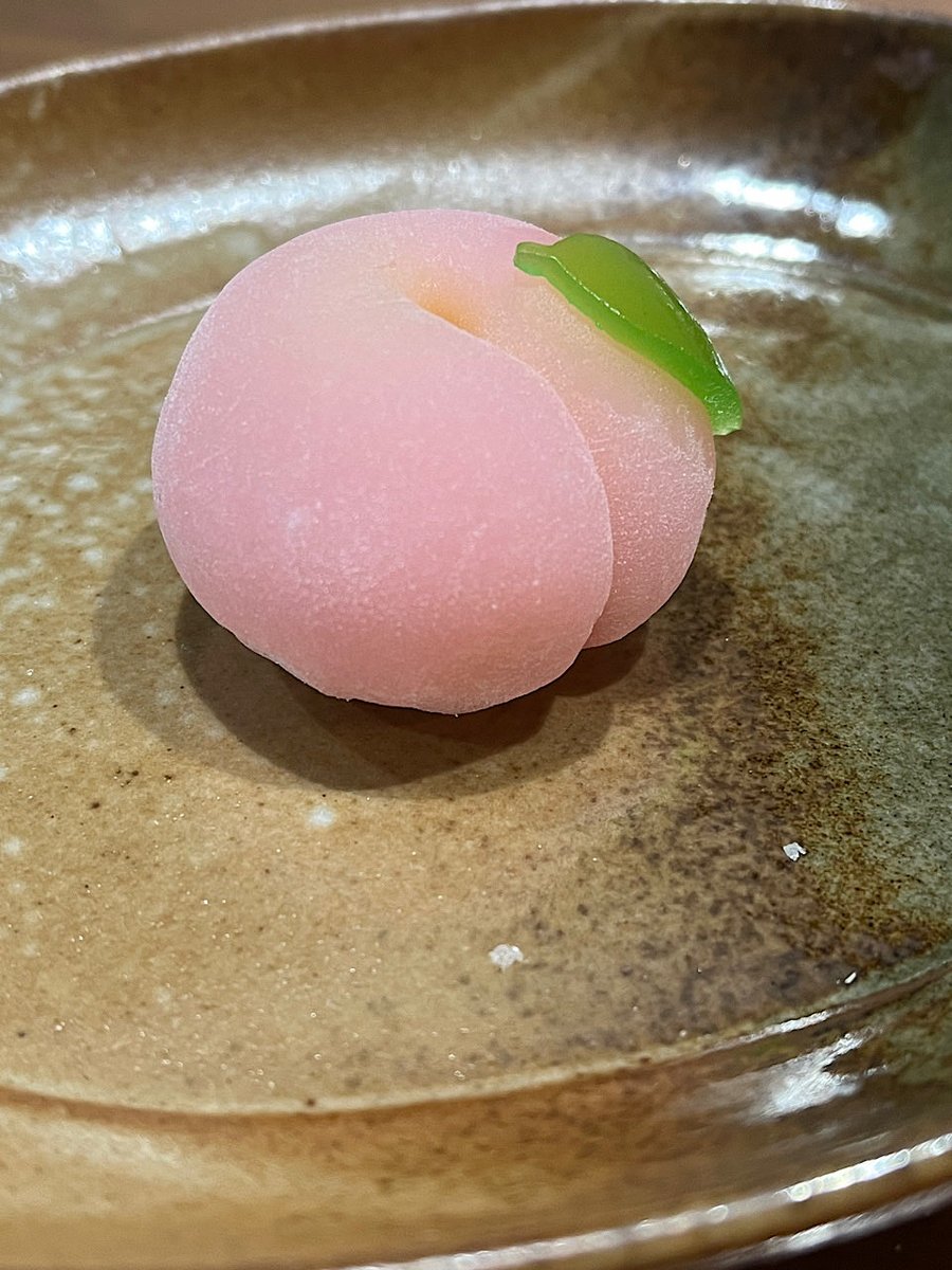 あんこさま確認ページ♡ これはセンパイのおしりみたいに可愛い和菓子🍑