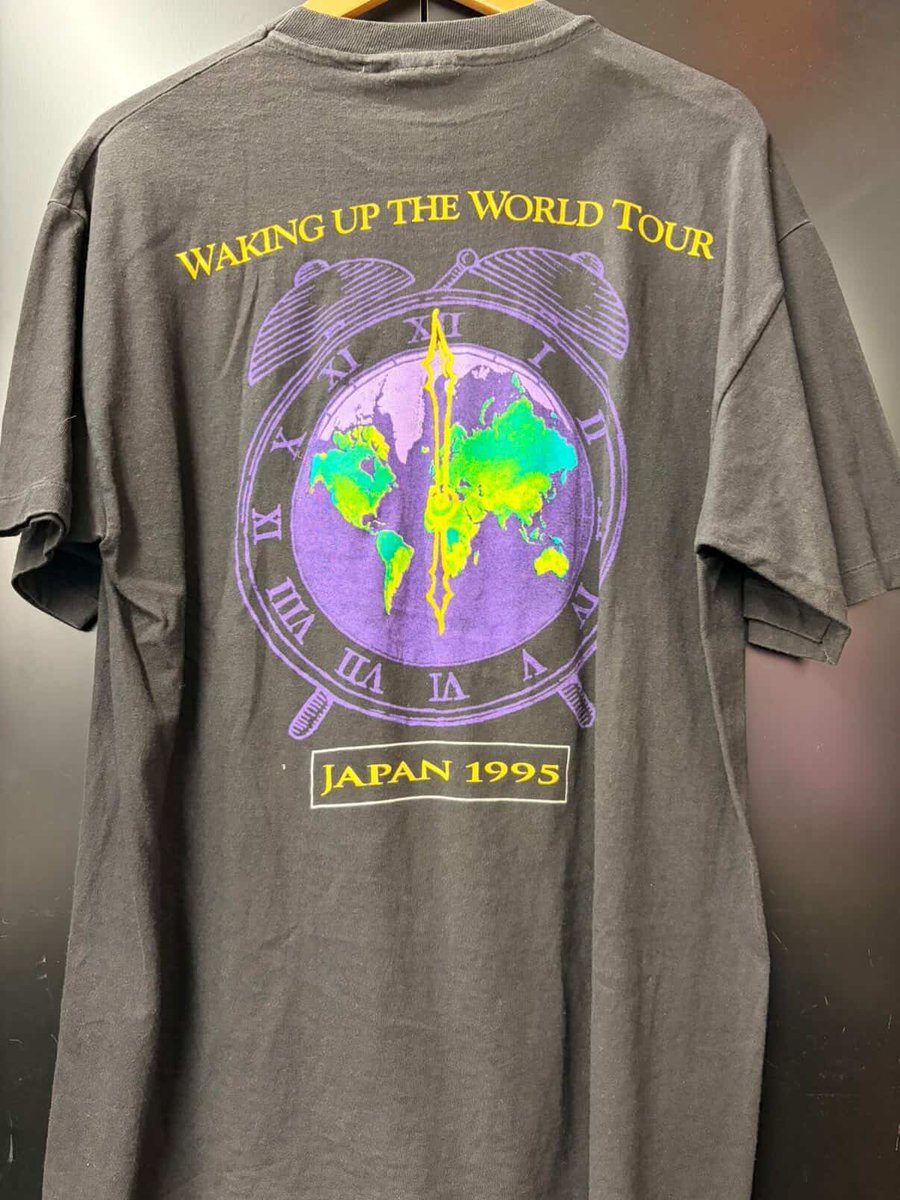 当店にて販売中👕】 DREAM THEATER / ツアーTシャツ 本日はドリーム