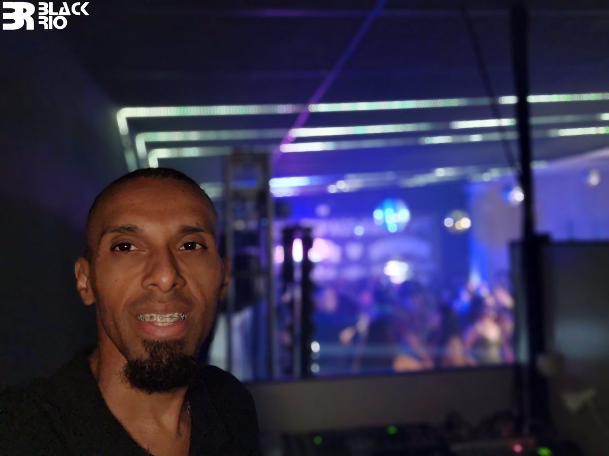 #djblackrio \/ #15anos  😃
#EspaçoKieza :)
#FOTO #FOTOS #fotografia 📷