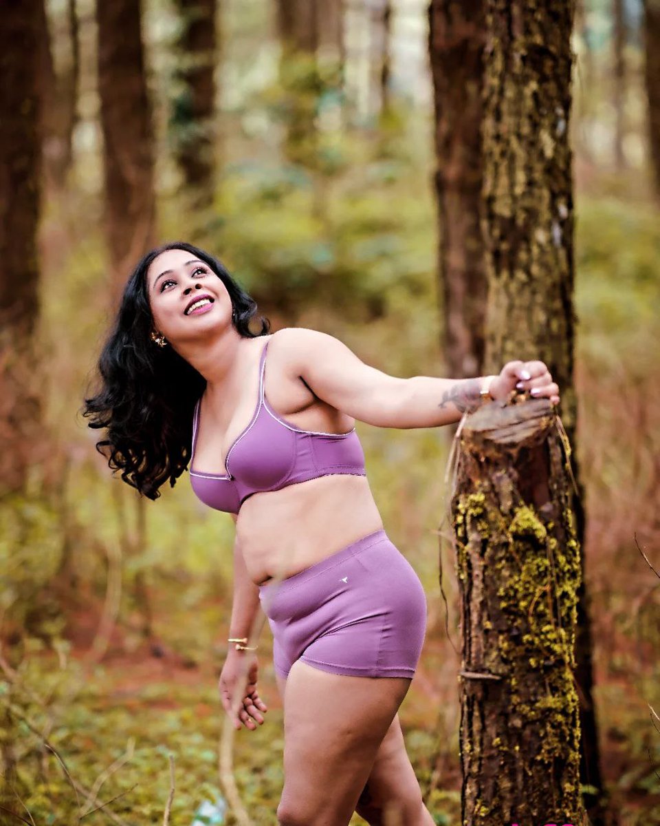 Sassy_Poonam_'s tweet image. हम दोनों रात भर लेटे थे एक रजाई में 😜💋
सुबह तक दरार पड़ गई थी चारपाई में 🤤🥵
Good morning 😚👩‍❤️‍💋‍👨
.
.
.
.
.
.
.
.
"Trump" #PAKvsENG #AayaSher "Harry Brook" #CompromisedCongress #T20WorldCup "congress" 
"Israel"