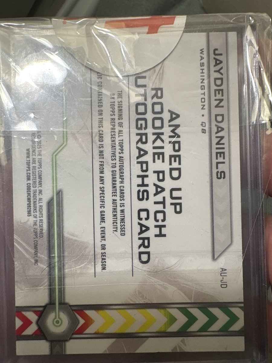 @AlienCardsHQ tweet media