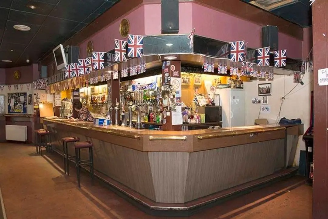 Amy Louise tweet media