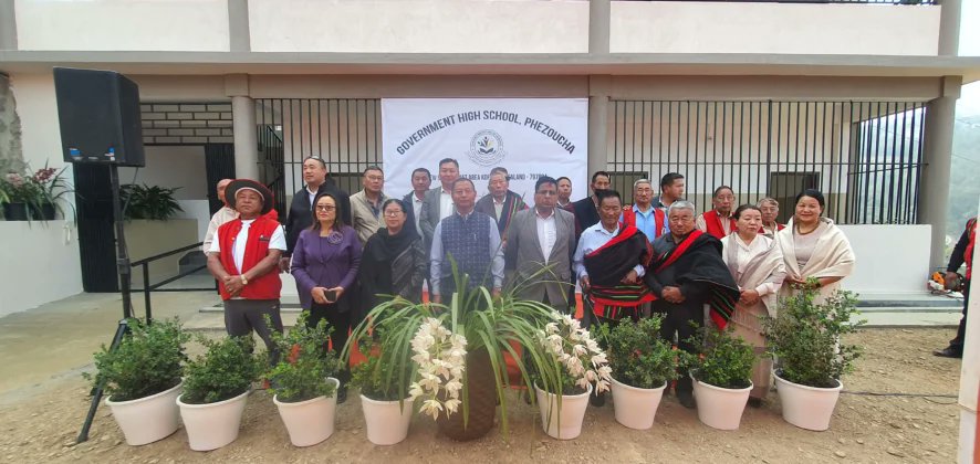 Dr. Kekhrielhoulie Yhome unveils the upgraded Govt High School, Phezoucha, #Kohima, ensuring better facilities for #Naga students and strengthening the future of education in #Nagaland.  #StudentWelfare #EducationReforms  <a href="/NagalandSchool/">School Education, Nagaland</a> #StateOfTheUnion
From : <a href="/Nagaland_Post/">Nagaland Post</a>