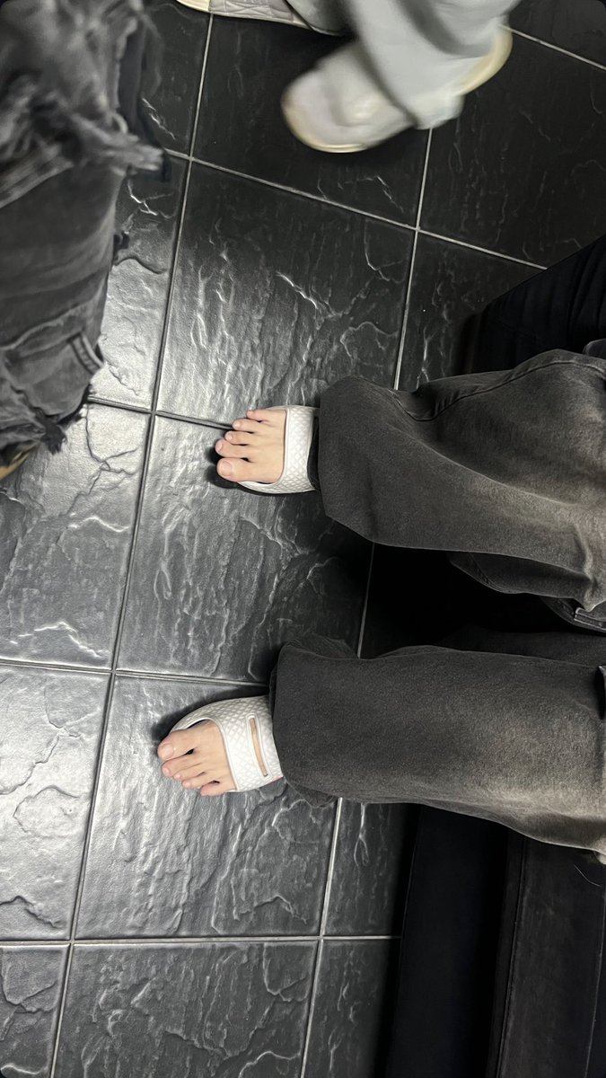 โอ้ย5555665555555 ไมใส่งั้นอะสกายยย