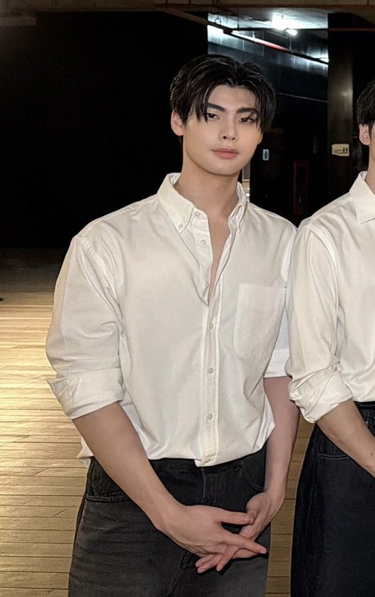 napgg_'s tweet photo. โหหหหหห ไม่เนิร์ดมานี่เลย ㅜㅡㅜ
#tthi_eks https://t.co/7nR5ncC2Kt