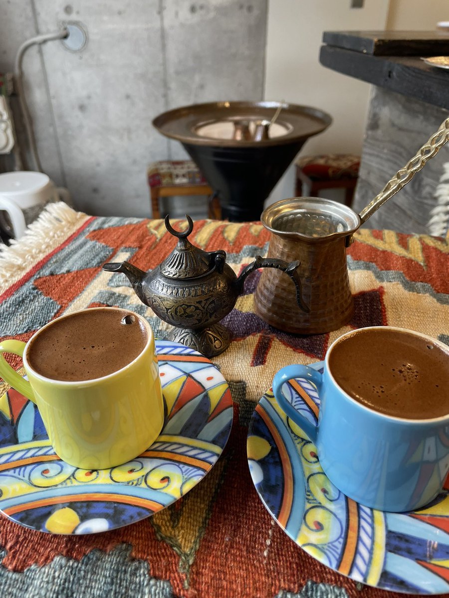 3月のスケジュールです🕌

月-金 11:00-18:00🕌
土日祝 10:00-18:00🕌

3  close🕌

5月24日（日）夜
店主が下北沢で歌います。
ご興味ある方は連絡ください。

3月も宜しくお願い申し上げます🕌

※臨時休業などの最新情報は当ポストにてご確認ください🕌