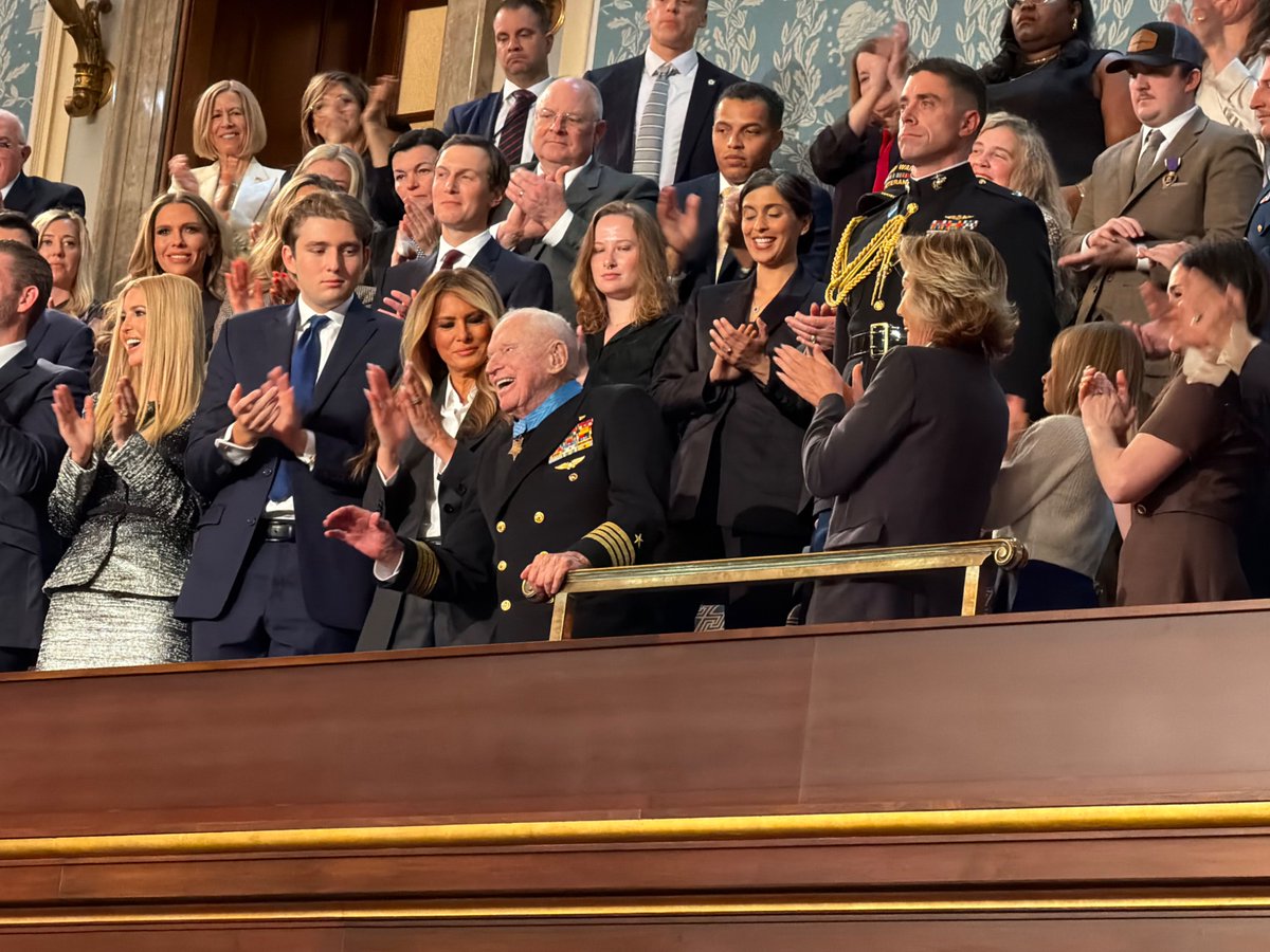 Rep. Darrell Issa tweet media