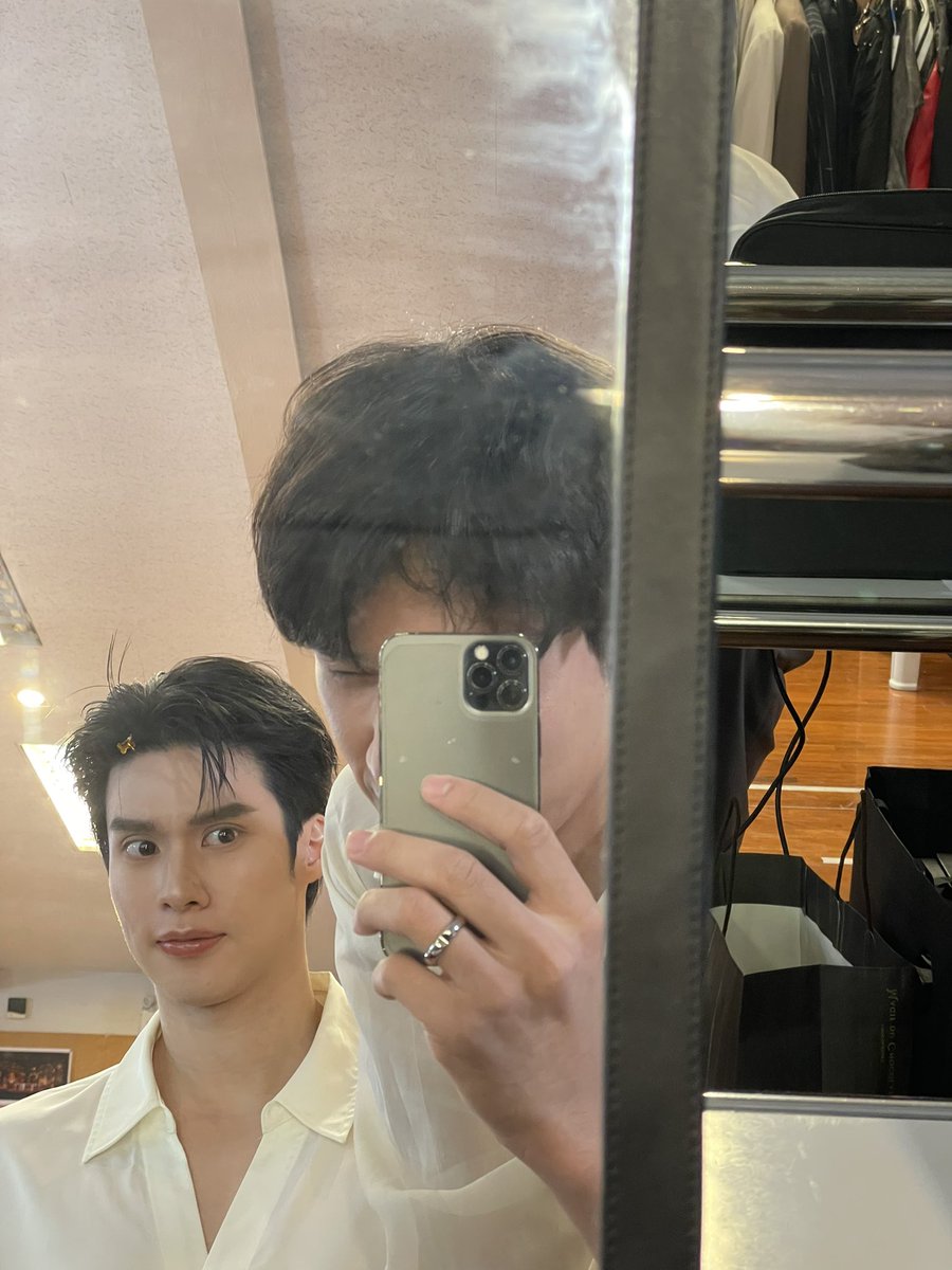 Pearlpooo tweet media