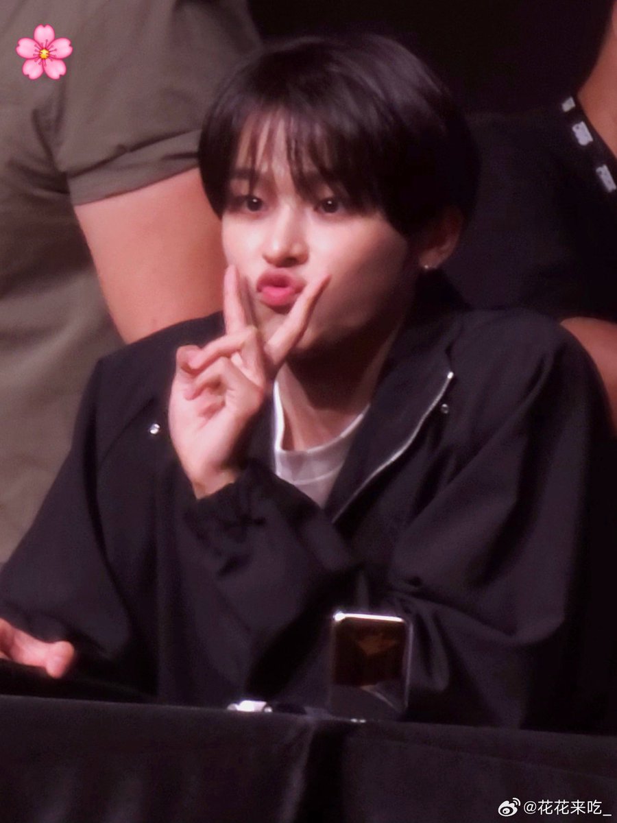 쿠쿠룽 tweet media