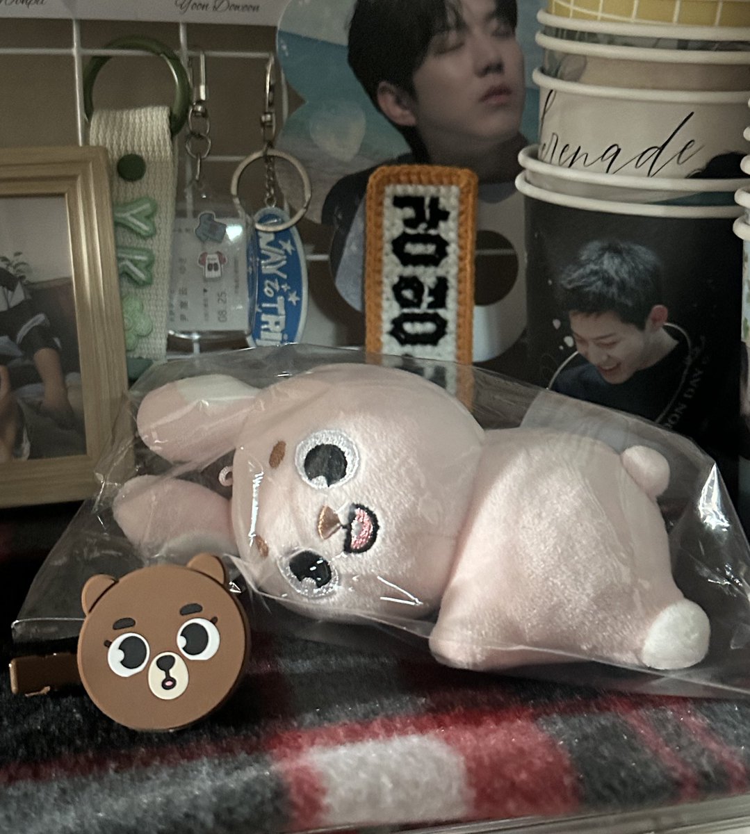 d_udzpdl's tweet photo. 요코하마 삔 방 / 손난로 필 #rt 이벤트‼️
ᰔᩚ•••새학기고 하니 선물 드리고 싶어서 하는 이벤트•••ᰔᩚ

•요코하마 삔 방이 (왼쪽)
•손난로 필 (미개봉)

✔️rt + ᰔᩚ 둘다 하셔야 합니다-! 
✔️반택비 부담 가능하신분
✔️뽑히신 두분 랜덤으로 드려요-!
✔️당발 3/2 https://t.co/MxDHa53Sqs