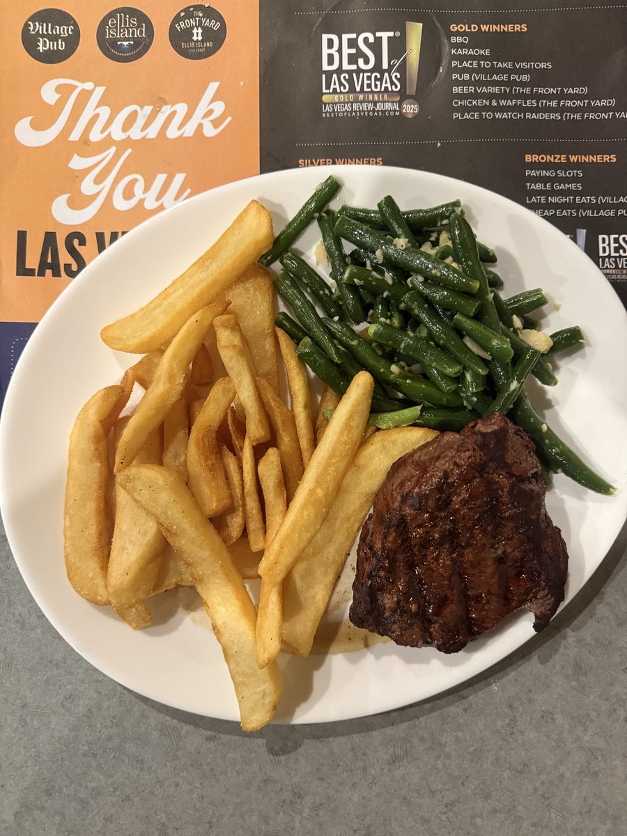 $9.99 Steak Special at <a href="/elliscasinolv/">Ellis Island Casino</a> never disappoints 👌