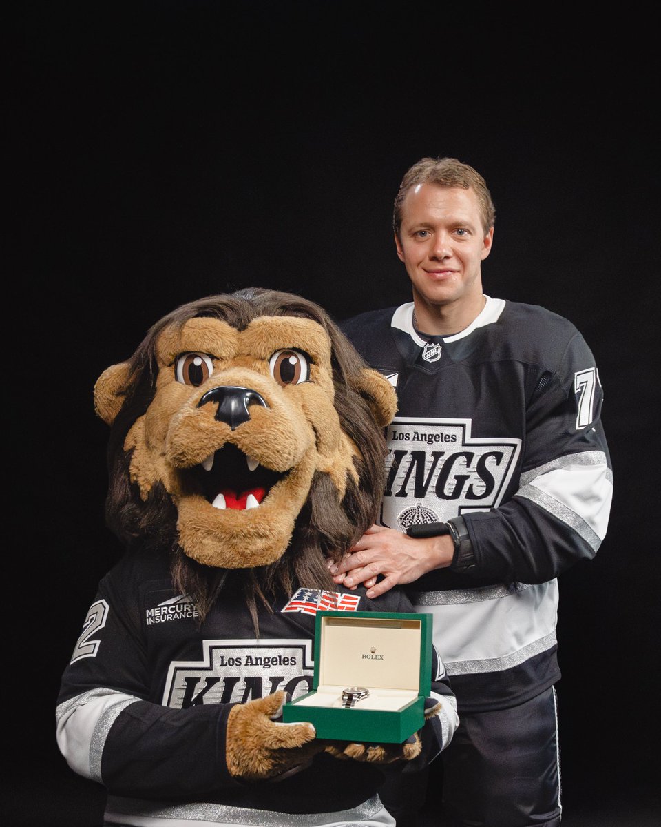 LA Kings tweet media