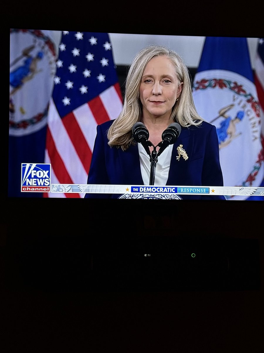 TexasArmyMom18's tweet photo. The fact that the Democrats have this LIAR doing the Rebuttal to ⁦@POTUS⁩ #StateOfUnion speaks volumes. 
She lied to her constituents and stated she was a Moderate to get into office and she’s the exact opposite and still lying. https://t.co/8UoQNpeYWa