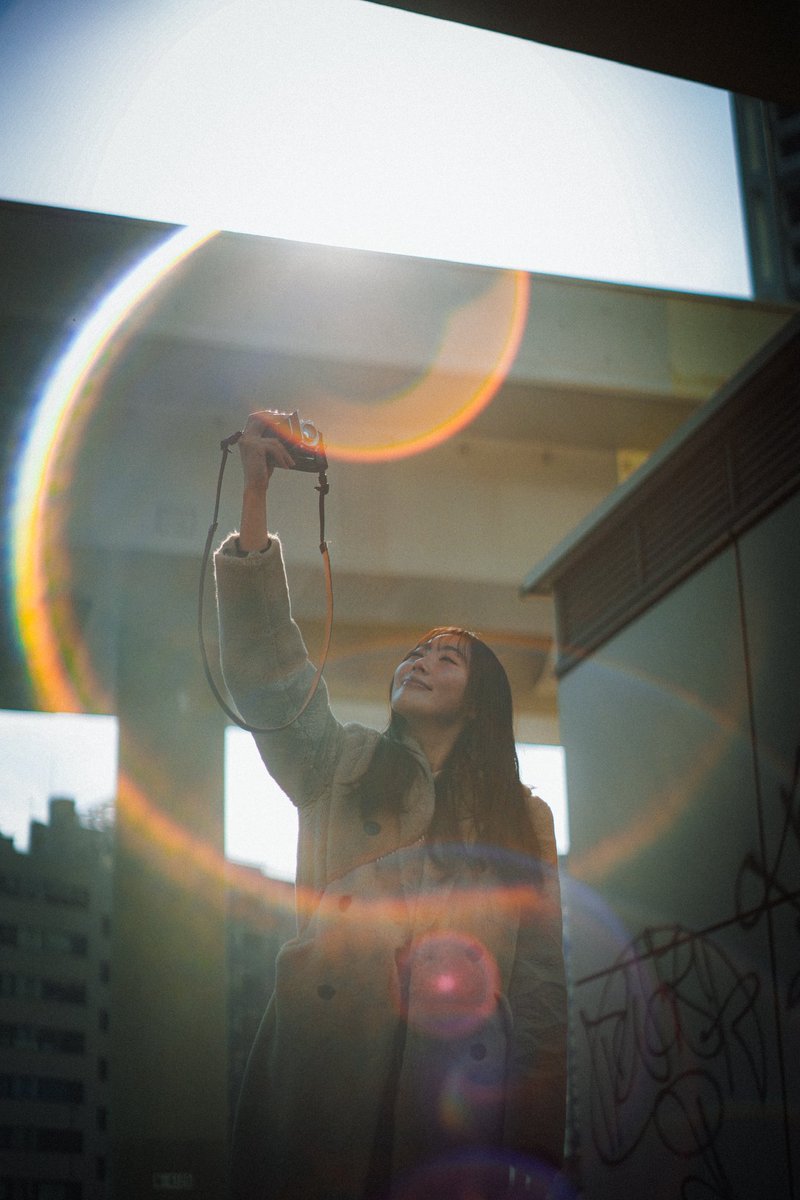 光を探して

静かな道を一人で歩きながら、
カメラ越しに世界を見つめている。

<a href="/SonyAlpha/">Sony | Alpha</a> 
#cinematic #photography #sonyalpha #camera