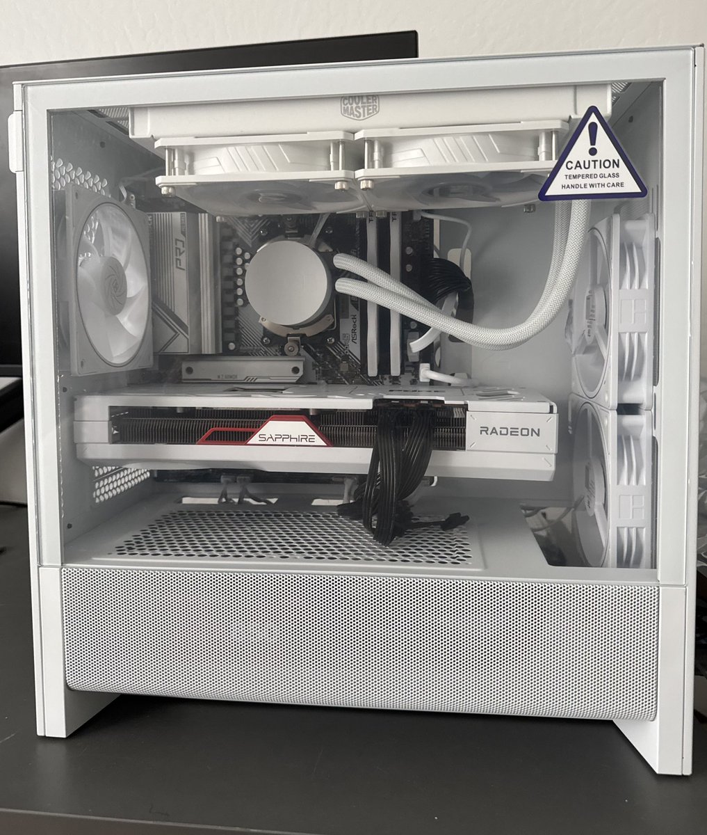 danny ✦ tweet media