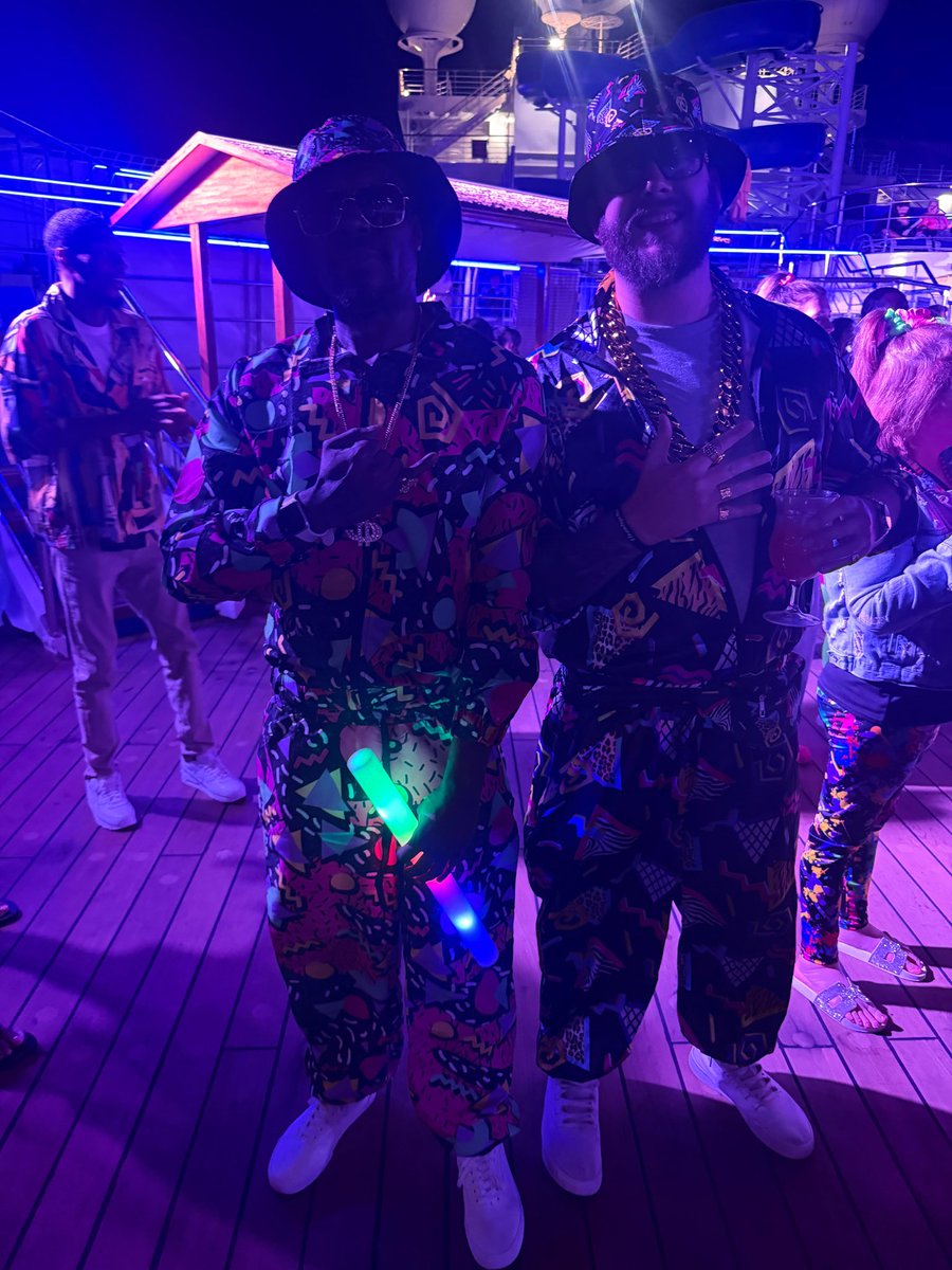 Carson King tweet media