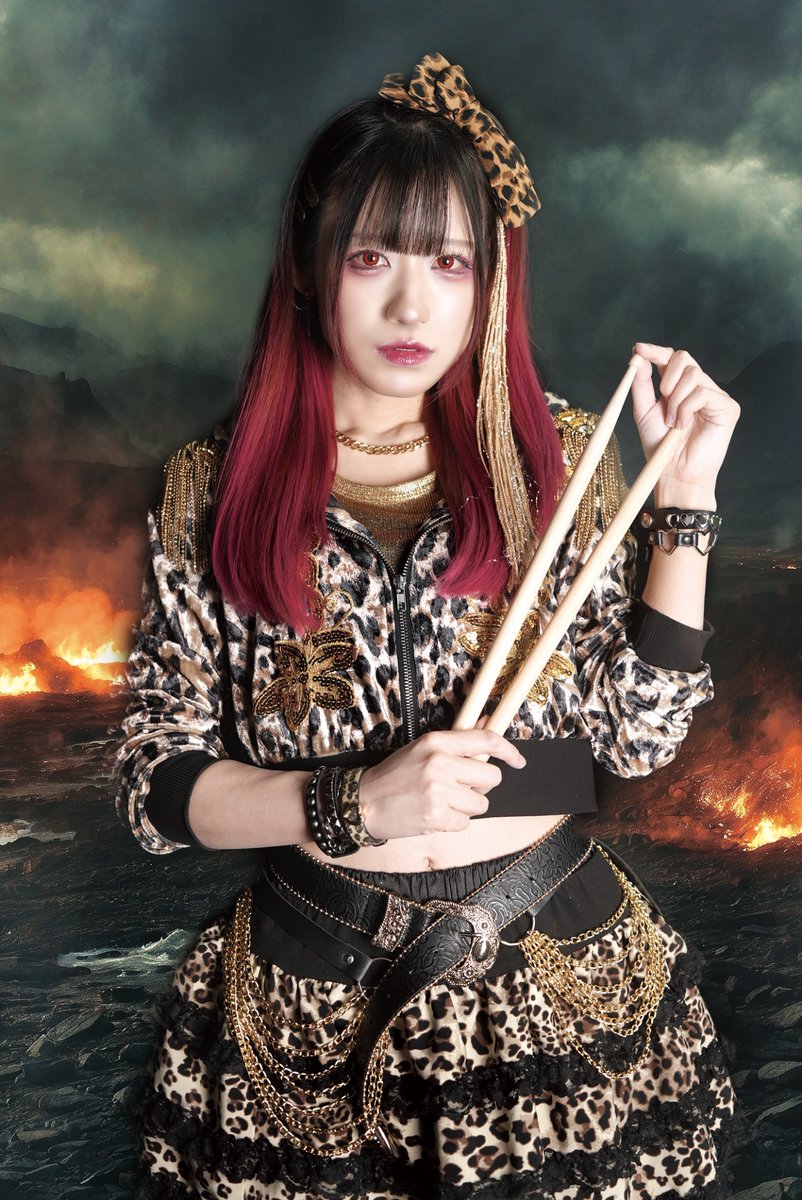 Empress_tw's tweet image. #𝐍𝐞𝐰𝐕𝐢𝐬𝐮𝐚𝐥
 Empress個人アー写公開④

◤￣￣￣￣￣￣￣￣￣￣￣￣
　　　　Dr. いおり
　  　(@Empress_iori )
＿＿＿＿＿＿＿＿＿＿＿＿◢

#Empress #girlsband #rock 
#drums #drummer