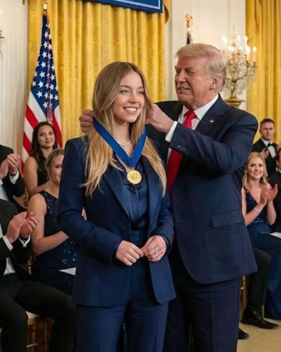 President Trump gave Sydney Sweeney the Presidential Hotness award tonight at the State of the Union: