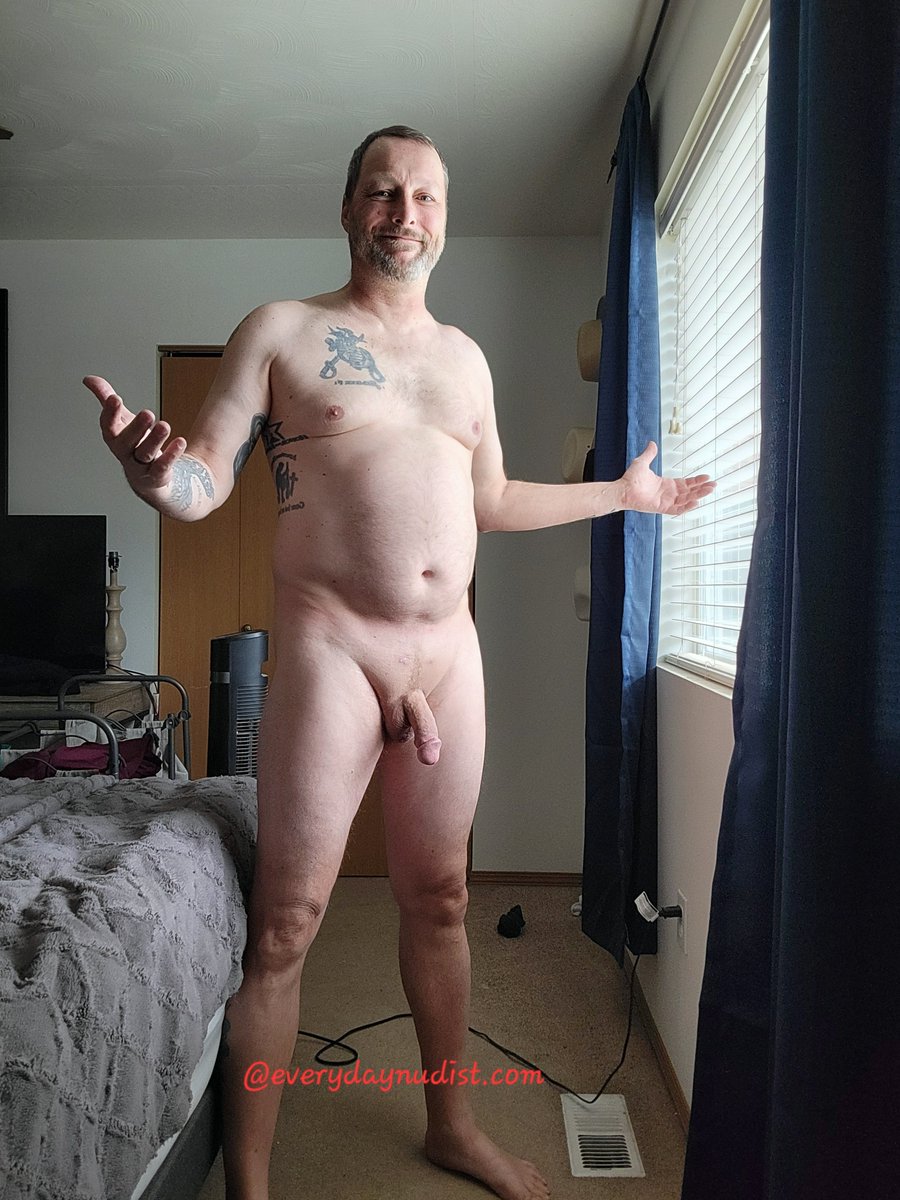 Everydaynudist (@everydaynudist) on Twitter photo 