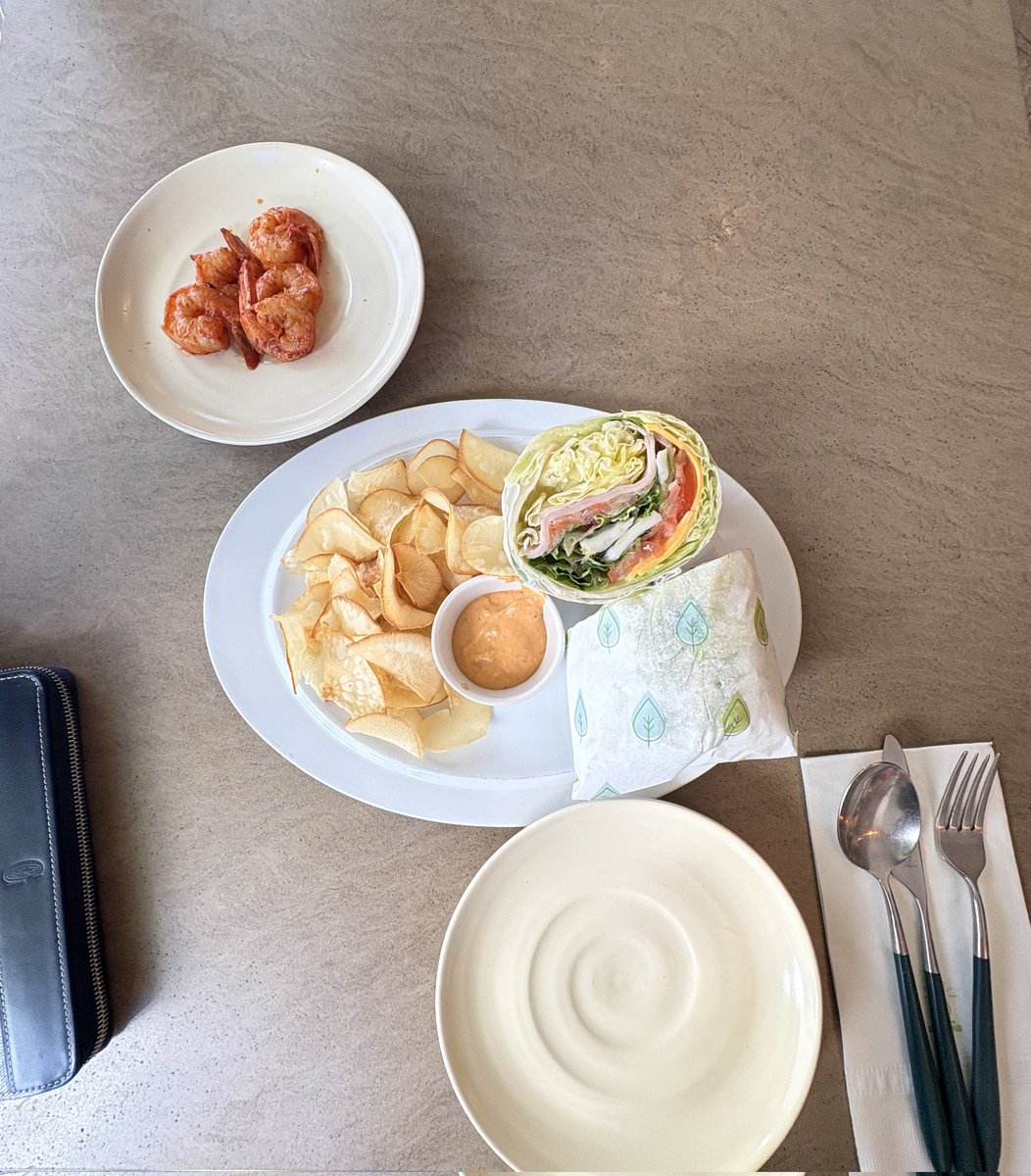 대리버블 tweet media